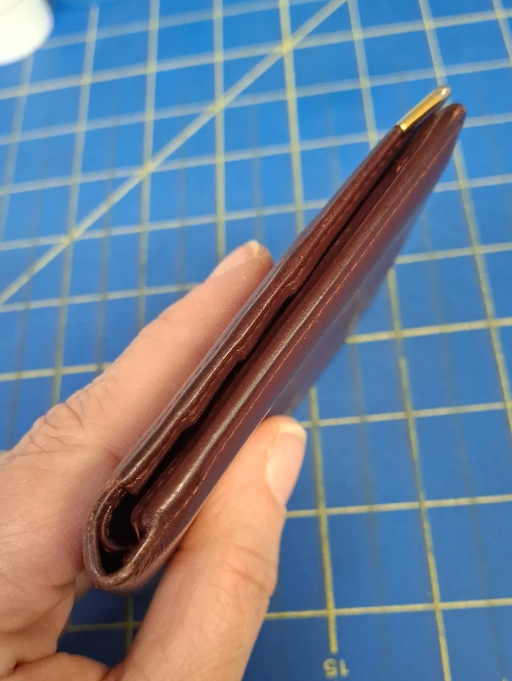 Classic Unisex Leather 4x4 Wallet with Gold Corner Accents Preloved